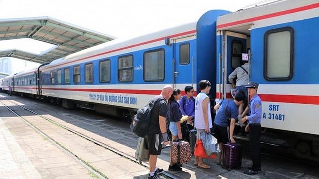 Đường sắt tăng nhiều tàu khách đi Vinh, Đồng Hới dịp nghỉ lễ 2/9