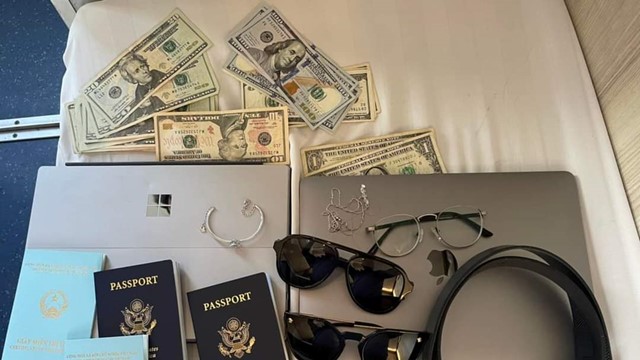 Hành khách bỏ quên nhiều tài sản giá trị trên tàu được trả lại