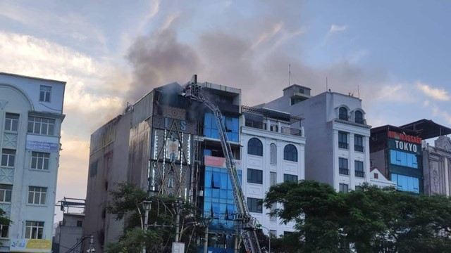 Thăng cấp bậc hàm đối với 3 chiến sĩ Cảnh sát PCCC dũng cảm hy sinh khi chữa cháy