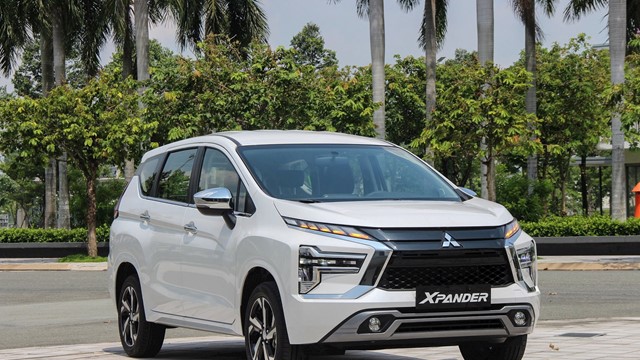 [INFOGRAPHIC]: Top 10 ô tô bán chạy nhất Việt Nam tháng 7/2022