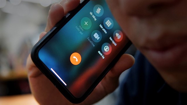 Người phụ nữ "bay" 2 tỷ đồng sau khi nghe cuộc điện thoại của công an dỏm