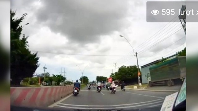 [CLIP]: Những lúc gặp sự cố mới thấy camera hành trình ích lợi như thế nào