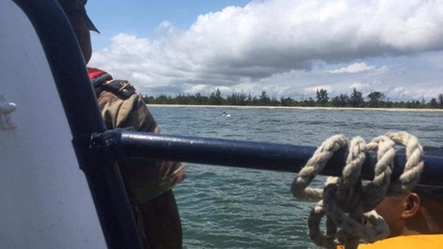 Tàu chở khách va chạm tàu hàng, nhiều người chết và mất tích