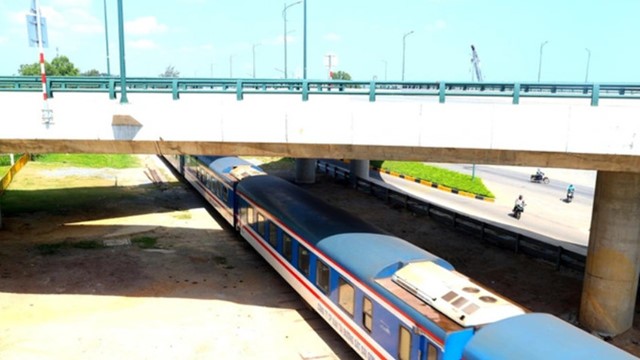 Thống nhất chủ trương xây cầu vượt đường sắt ở Đồng Nai
