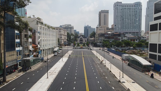 TP Hồ Chí Minh cấm xe đi vào đường Lê Lợi ngày 2/10