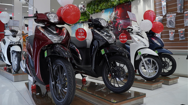 Bảng giá xe máy Honda SH mới nhất đầu tháng 10/2022