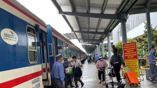 Ngành Đường sắt bổ sung thêm 3.000 vé tàu dịp Tết Nguyên đán Quý Mão 2023