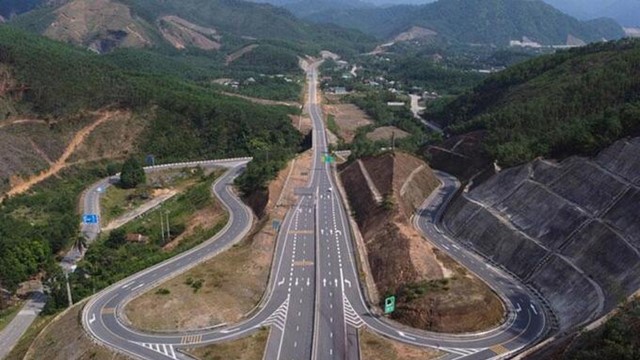 Chi tiết 12 gói thầu đầu tiên của cao tốc Bắc - Nam giai đoạn 2 