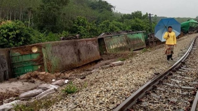 Nổ trên đường ray ở Thái Lan, 7 người thương vong