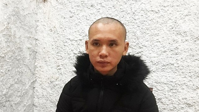 Gọi bạn mang dao, kiếm chém người vì chuyện lối đi