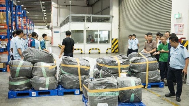 Hàng không tăng cường đấu tranh chống buôn lậu, hàng giả dịp Tết