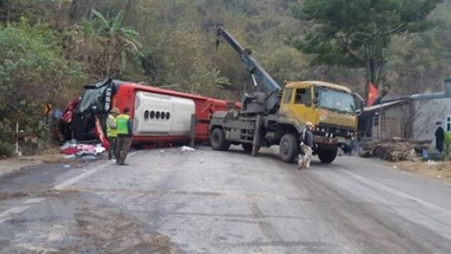 Khởi tố vụ xe khách gây tai nạn liên hoàn khiến 3 người tử vong ở Hoà Bình