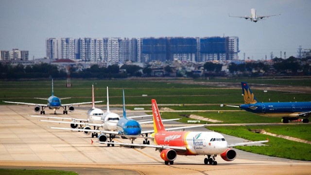 Thành lập đoàn kiểm tra công tác quản lý, điều phối giờ hạ, cất cánh