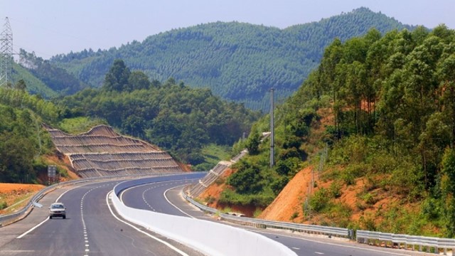 Gần 2.300 tỷ đồng nâng cấp QL4B qua Lạng Sơn