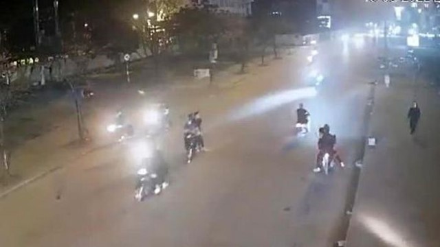 Khởi tố nhóm "trẻ trâu" hẹn đánh nhau qua mạng xã hội