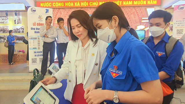 Đẩy mạnh chuyển đổi số trong lĩnh vực văn hóa, thể thao và du lịch