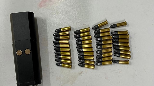 Cảnh sát 141 phát hiện đối tượng mang súng tự chế với 39 viên đạn