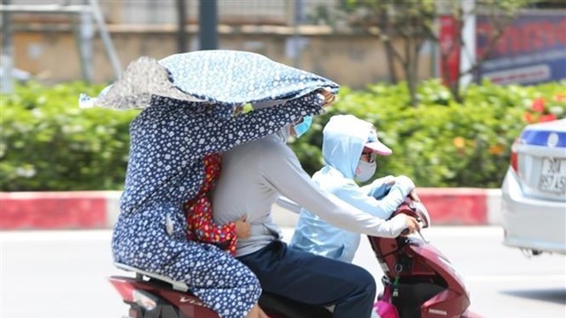 Thời tiết ngày 4/5: Nắng nóng diện rộng ở hầu hết các khu vực trên cả nước