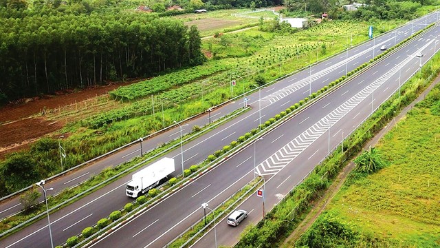 Bộ GTVT phản hồi về đề nghị đầu tư các dự án giao thông trên địa bàn tỉnh Đồng Tháp