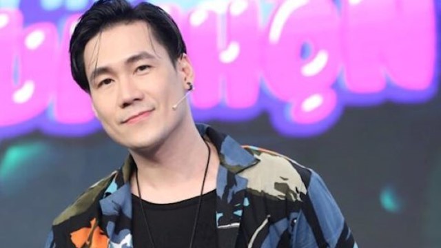 Giao dịch "chui" chứng khoán, ca sĩ Khánh Phương bị phạt 245 triệu đồng