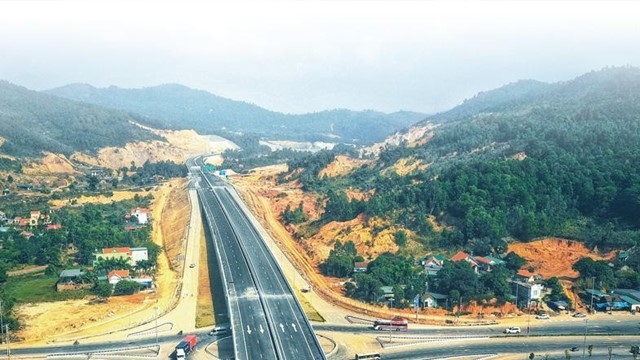 Quảng Ninh đầu tư hạ tầng giao thông kết nối với các tỉnh Lạng Sơn, Bắc Giang và Hải Dương