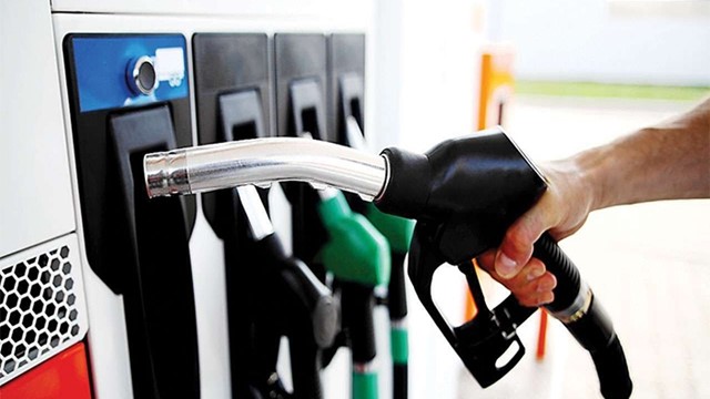  Tăng cường giám sát, kiểm tra, xử lý vi phạm trong kinh doanh xăng dầu