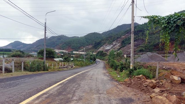 Thống nhất phương án kết nối giữa Đoạn tuyến nối từ ĐT601 lên đường Hồ Chí Minh 