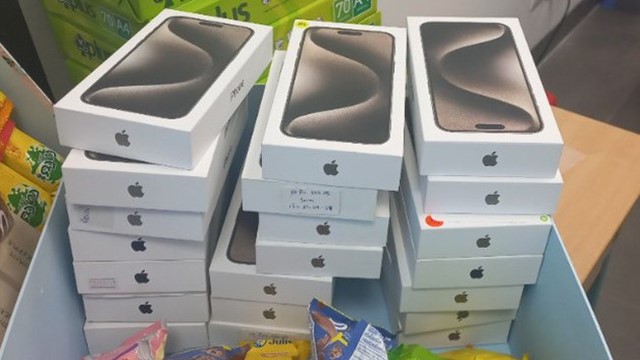 Phát hiện lô hàng iPhone 15 nhập lậu tại sân bay Đà Nẵng