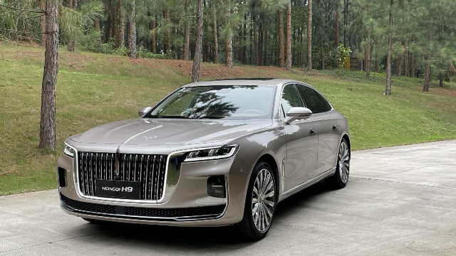 Cập nhật bảng giá xe hãng Hongqi tháng 10/2023 mới nhất