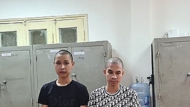 2 gã thanh niên giả nhân viên ngân hàng lừa đảo người muốn nâng hạn mức thẻ tín dụng