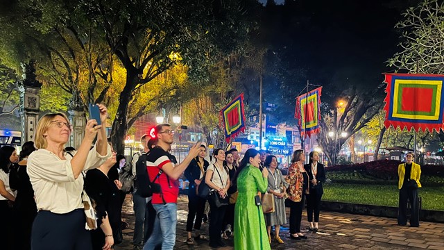 Trong tháng 10, Thủ đô Hà Nội đón 1,81 triệu lượt khách du lịch