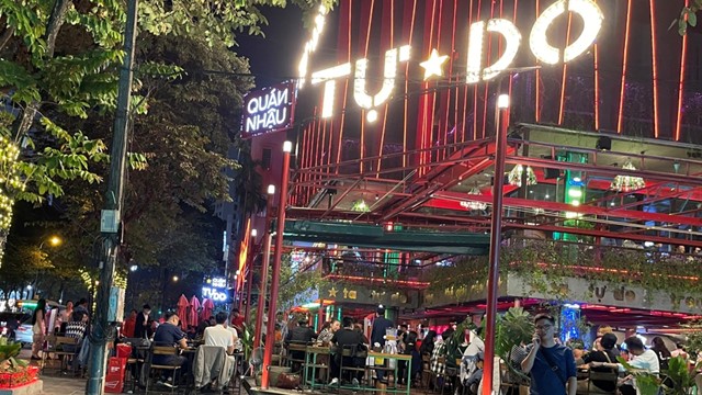 Hệ thống quán nhậu Tự do ngang nhiên vi phạm trật tự đô thị