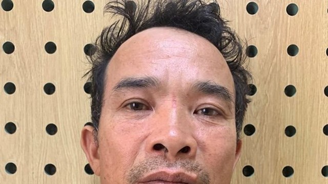 Khởi tố người đàn ông vi phạm nồng độ cồn, tấn công cảnh sát