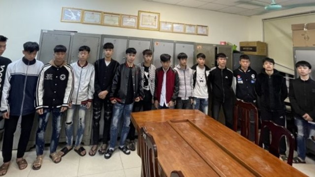 Hà Nội: Điều tra vụ "hỗn chiến" giữa 2 nhóm thiếu niên