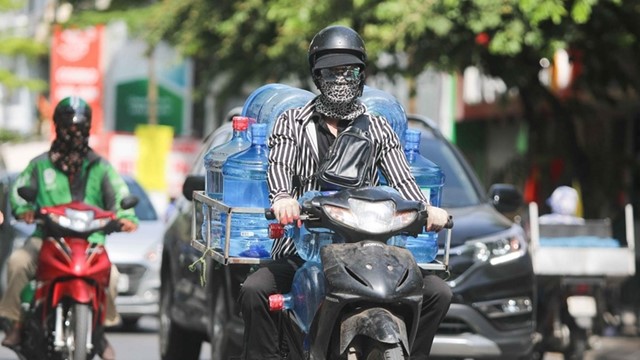 Thời tiết ngày 15/12: Miền Bắc nắng trên 30 độ giữa mùa đông