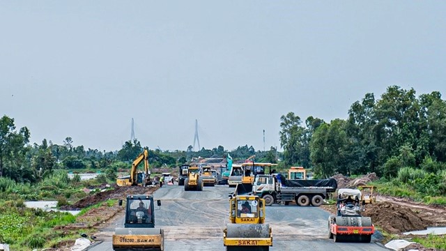 Điều chỉnh chủ trương đầu tư xây dựng đường bộ cao tốc Cao Lãnh - An Hữu