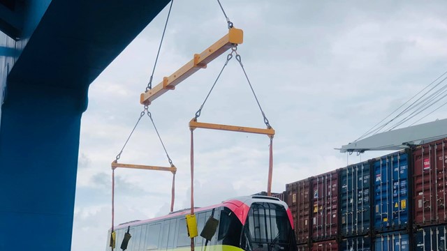 Đường sắt Nhổn - Ga Hà Nội đã nhận đủ 10 đoàn tàu