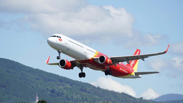 Một lần mua, trăm lần bay cùng thẻ bay quyền lực của Vietjet
