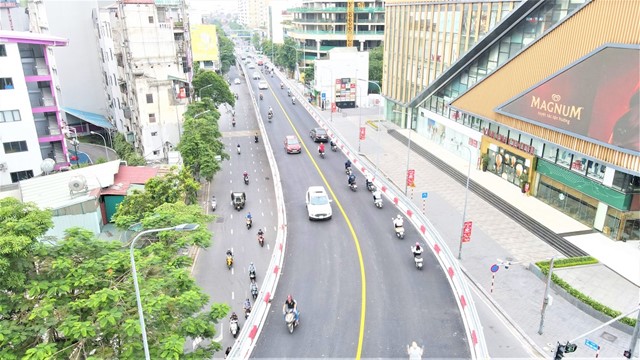 Giảm áp lực giao thông sau khi thông xe cầu vượt chữ C