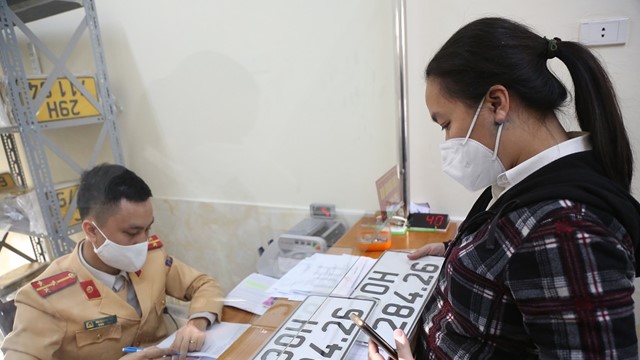 Ngày 15/8: Chính thức cấp và quản lý theo mã định danh của chủ xe