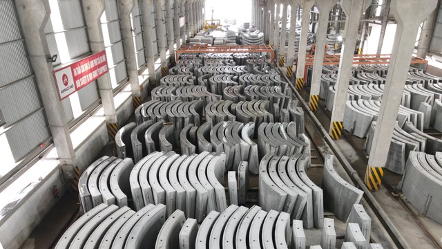 Vận chuyển vỏ hầm về Hà Nội, sẵn sàng đào đoạn ngầm đường sắt đô thị  ​