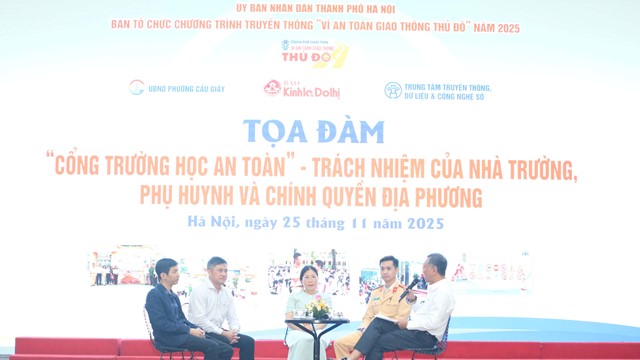 Xây dựng cổng trường an toàn giao thông là trách nhiệm của toàn xã hội