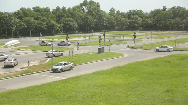 Hà Nội: mỗi tháng tổ chức hơn 100 kỳ thi sát hạch lái xe