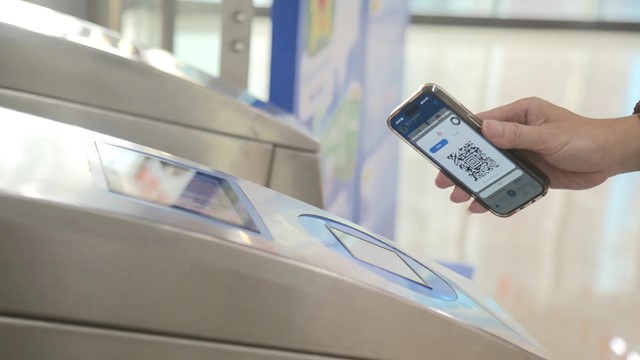 Hà Nội: thử nghiệm định danh, xác nhận sinh trắc học để đi tàu điện 