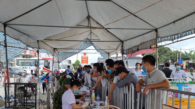 Tăng cường một số chốt phụ tại một số chốt để kiểm tra phương tiện và người