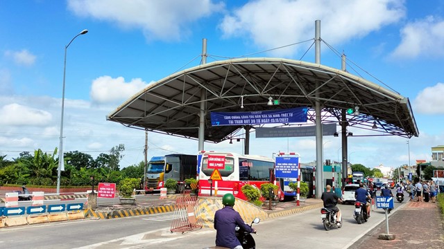 Trạm thu phí BOT 39 Kiến Xương tạm thời thông thoáng trở lại