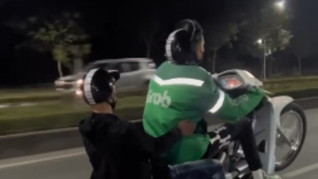 Hải Phòng: 2 thanh niên lạng lách, bốc đầu xe, quay clip khoe chiến tích 