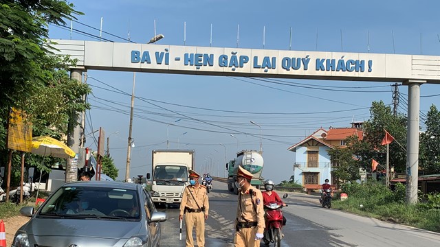 Hà Nội: Tiến hành dỡ bỏ 22 chốt kiểm soát tại các cửa ngõ