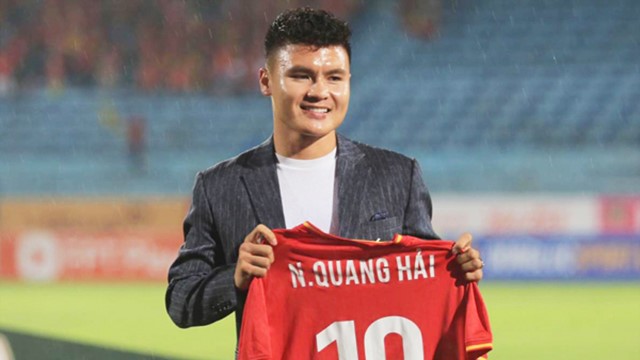 Lộ phí lót tay của Quang Hải khi gia nhập Công an Hà Nội