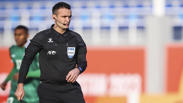 Trọng tài bắt chính trận Việt Nam - Indonesia là ai?